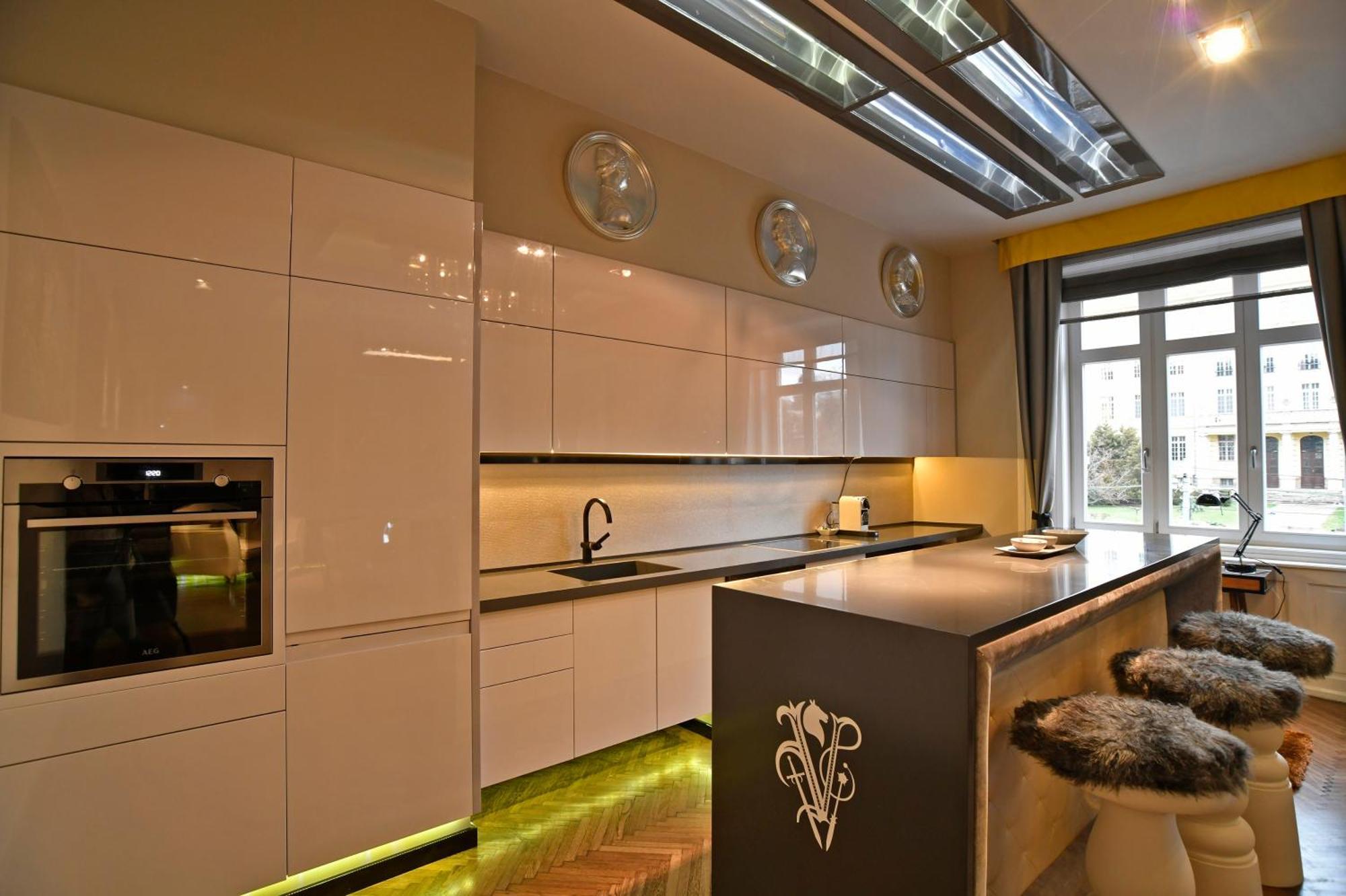 Luxuryflat Near Centre On118 Sqm, 3Br,2Bth,8Bed,Ac Apartman Budapest Kültér fotó